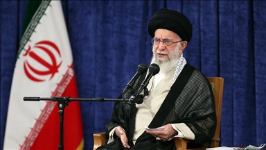 La télévision d’État iranienne confirme la mort du guide suprême Ali Khamenei