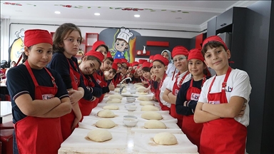 Minik şefler ramazanın ruhunu mutfak atölyesine taşıdı