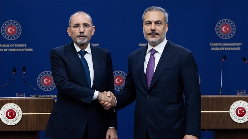 فيدان ونظيره الأردني يبحثان التصعيد الحاصل في المنطقة