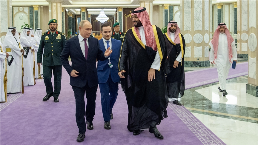 Putin, Saudi crown prince discuss situation in Middle East