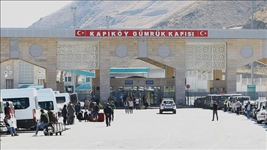 عبور محموله‌های تجاری در گمرک‌های مرزی ترکیه و ایران ادامه دارد