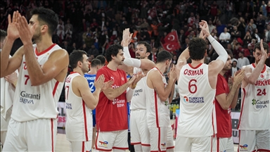 Türkiye National Basketball Team beat Serbia 94-86 to secure round 2 of World Cup Qualifiers