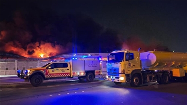 البحرين: حريق إثر عدوان إيراني على منشأة بحرية قرب ميناء سلمان 