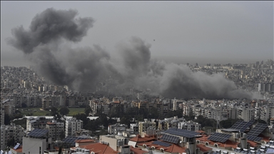 إسرائيل تدعي اغتيال مسؤول بـ"حزب الله" وتنذر بإخلاء مناطق لبنانية 