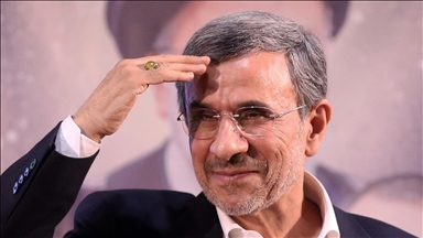L’ancien président iranien Mahmoud Ahmadinejad est vivant, affirme un conseiller