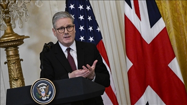 İngiltere, ABD'ye İran'ın füze depolarını vurmak için İngiliz üslerini kullanma izni verdiğini açıkladı