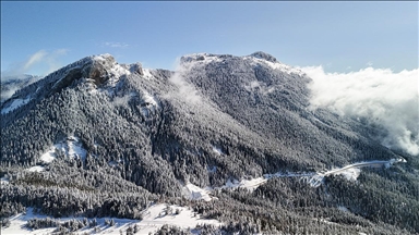 Ilgaz ve Yaralıgöz dağlarında kar manzarası havadan görüntülendi