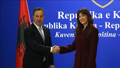 Peleshi vizitë në Prishtinë: Rikonfirmojmë mbështetjen e plotë të Shqipërisë për Kosovën  