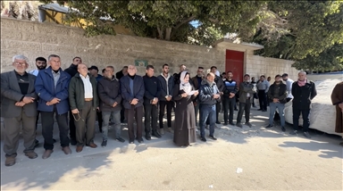 غزة.. وقفة تندد بانتهاكات إسرائيل ضد الأسرى الفلسطينيين 