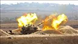 غارات جوية وقصف مدفعي إسرائيلي على قطاع غزة