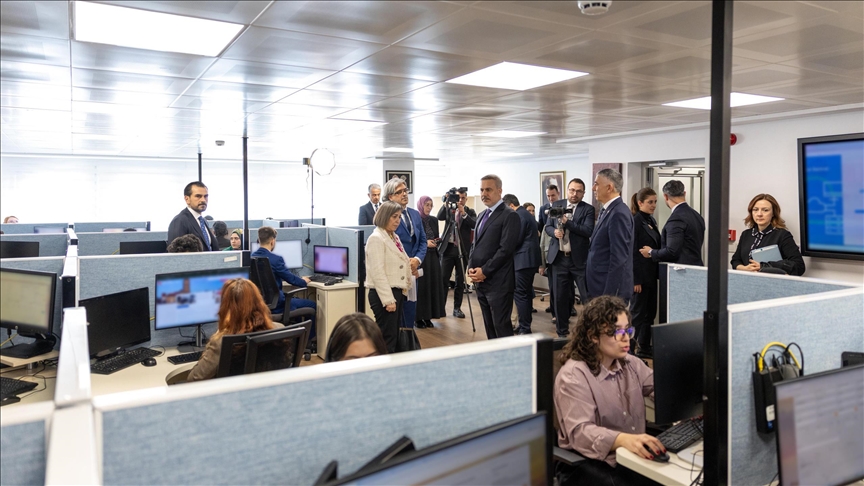 Konsolosluk Çağrı Merkezi, Orta Doğu'daki kriz nedeniyle günde yaklaşık 3 bin 500 çağrı alıyor