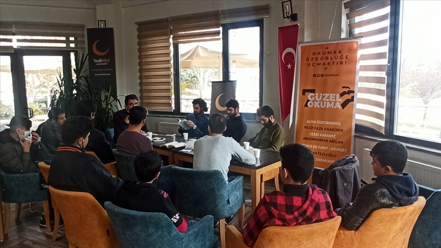 Yedi Güzel Okuma projesi, 40 bin üniversiteli gence ulaştı