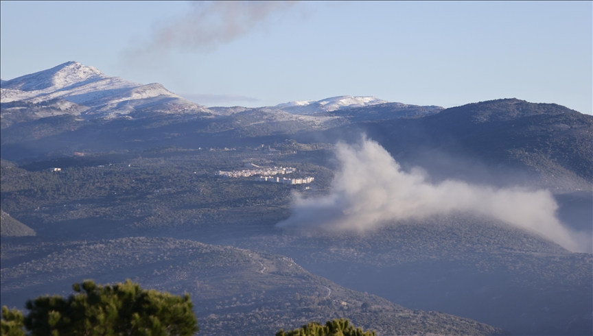 2 killed in Israeli airstrike on southern Lebanon