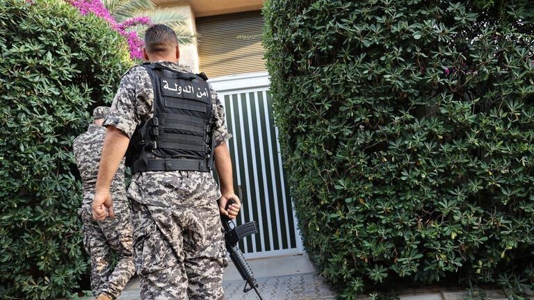 لبنان.. توقيف 3 أجانب زودوا إسرائيل بـ"معلومات أمنية حساسة"