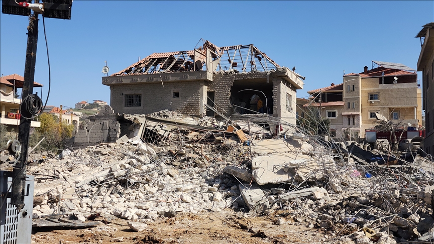 İsrail güçleri Lübnan'ın güneyinde karadan işgali genişletmeye başladı