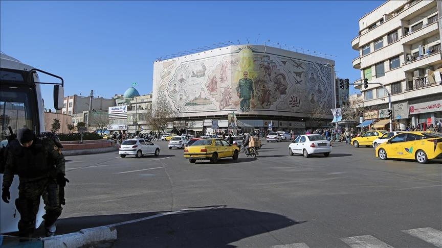 عضو بمجلس خبراء إيران: انتخاب مرشد جديد لن يستغرق وقتا طويلا