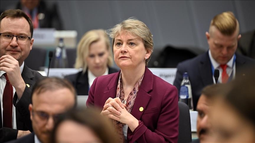 بريطانيا: سنبدأ إجلاء مواطنينا من الشرق الأوسط عبر عُمان