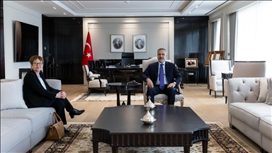 Глава МИД Турции провел встречу с президентом Европейского банка реконструкции и развития