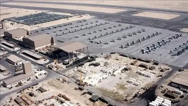 إيران تعلن استهداف مقر القيادة الأمريكية في قاعدة بالبحرين