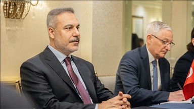 Ministri Fidan zhvillon biseda intensive diplomatike mes ofensivës SHBA-Izrael ndaj Iranit