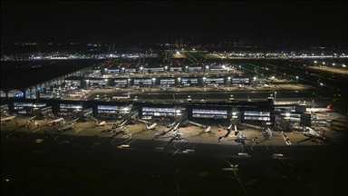 Une habitante de Chicago bloquées à Dubaï après les frappes américano-israéliennes contre l’Iran