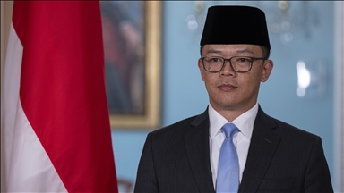 Indonezia ofron ndërmjetësim mes përshkallëzimit të luftës me Iranin