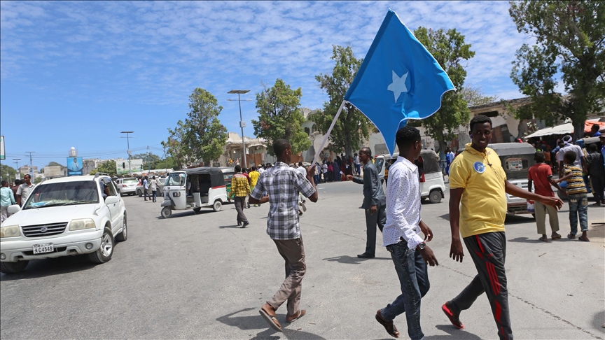 Somali'de meclis yeni anayasayı kabul etti