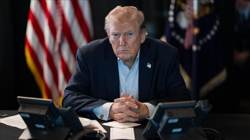 ترامب يقول إن أسلحة وصواريخ إيران "توشك على النفاد"