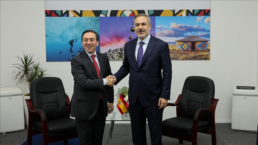 Turkish, Spanish foreign ministers hold phone call