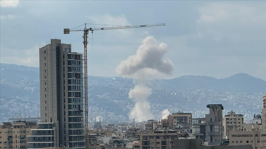 İsrail, Lübnan'ın başkenti Beyrut'a yeni hava saldırıları düzenledi
