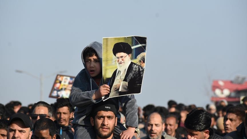 Kashmiri nën kufizime për ditën e tretë mes protestave për vrasjen e Khameneit në Iran