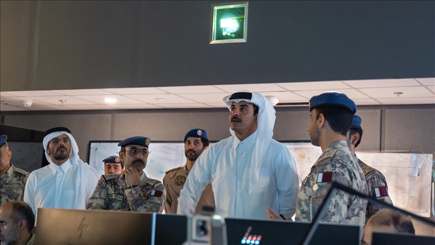 الأمير تميم يأمر برفع الجاهزية العسكرية لحماية الأجواء القطرية