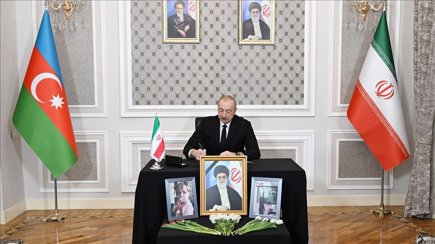 الهام علی‌اف با حضور در سفارت ایران در آذربایجان مراتب تسلیت خود را ابراز کرد