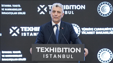 Ticaret Bakanı Bolat: Türkiye etraftaki ateş çemberi içinde tam bir istikrar abidesi olarak parlıyor