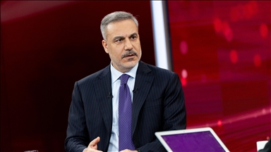 Le MAE Hakan Fidan déclare que la Türkiye et ses partenaires régionaux s'efforcent d'empêcher l'escalade du conflit  