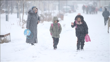 Li Erzirom, Qers û Erdexanê berf dibare