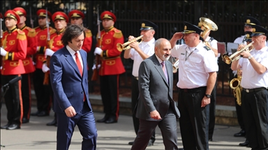 Armenian, Georgian premiers meet to discuss bilateral strategic ties