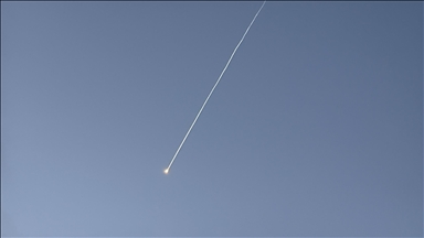 إسرائيل ترصد رشقات صاروخية من إيران ولبنان 