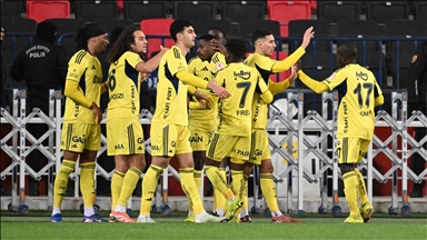 Ziraat Türkiye Kupası'nda Fenerbahçe çeyrek finale yükseldi