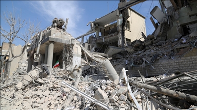 Иран соопшти дека бројот на загинати од нападите на САД и Израел се зголемил на 867