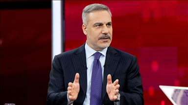 Fidan: Bombardimi i të gjitha vendeve të Gjirit nga Irani pa asnjë dallim, "një strategji jashtëzakonisht e gabuar"