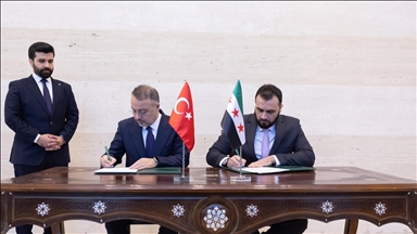 دمشق توقع مذكرة للتعاون في قطاع التعليم مع وقف المعارف التركي