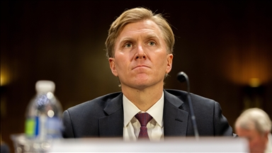 US senators press senior defense official on Iran war