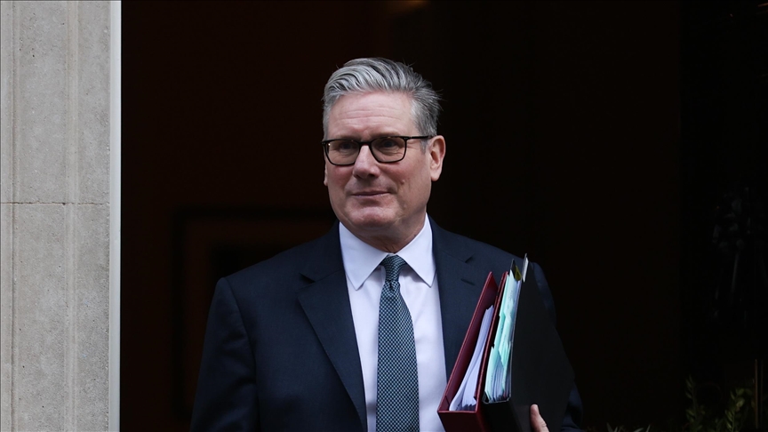 Le Premier ministre britannique défend la décision de ne pas participer aux frappes américano-israéliennes contre l’Iran