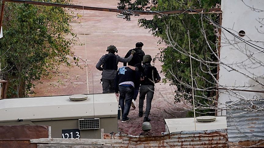 الضفة.. جيش إسرائيل يعتقل عشرات الفلسطينيين باقتحامات وقت السحور