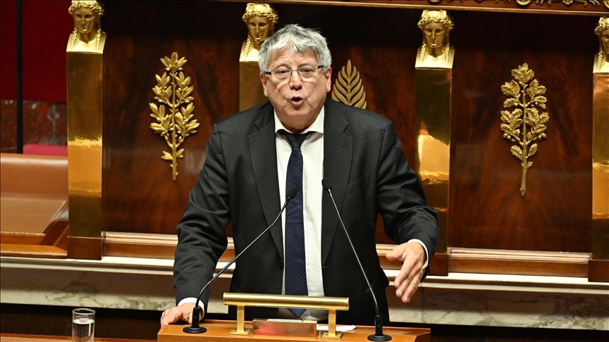 Carburants : Éric Coquerel appelle à un blocage des prix du carburant face aux tensions au Moyen-Orient