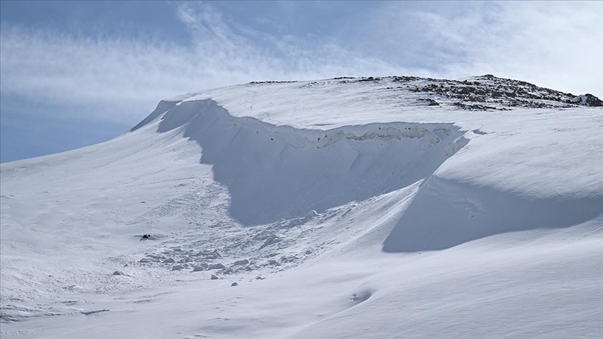 "Havanın ısınması çığ riskini artırıyor" uyarısı