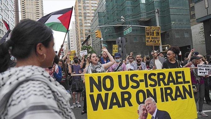 Опрос: более половины жителей США видят угрозу для своей страны в атаках на Иран