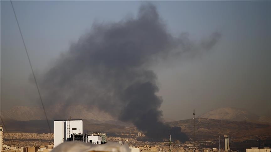 В Тегеранe слышны взрывы