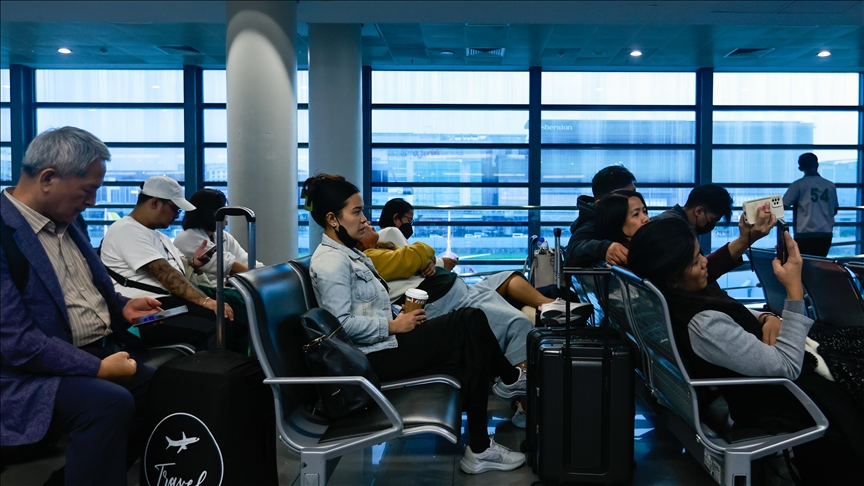 South Korea bans travel to Iran